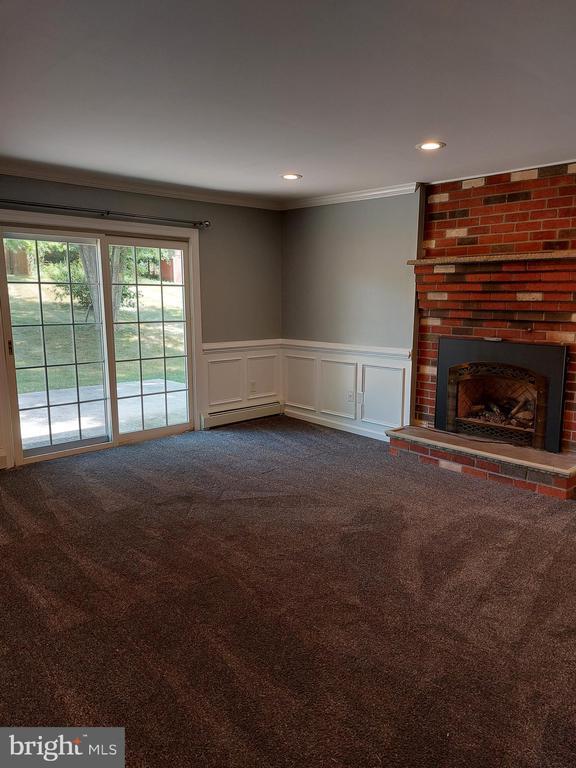 Building Photo - 13 Heatherwood Hill