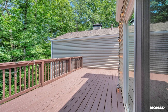 Building Photo - Charming 2BR Condo in Atlanta
