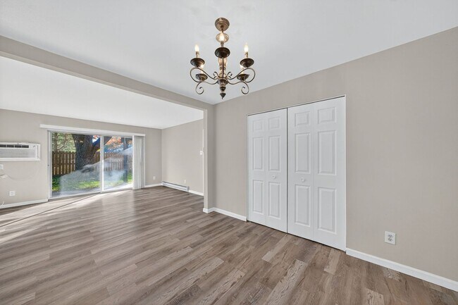 Building Photo - SECTION 8 WELCOME!8727 Sieloff Dr Unit B, Hazelwood, MO 63042