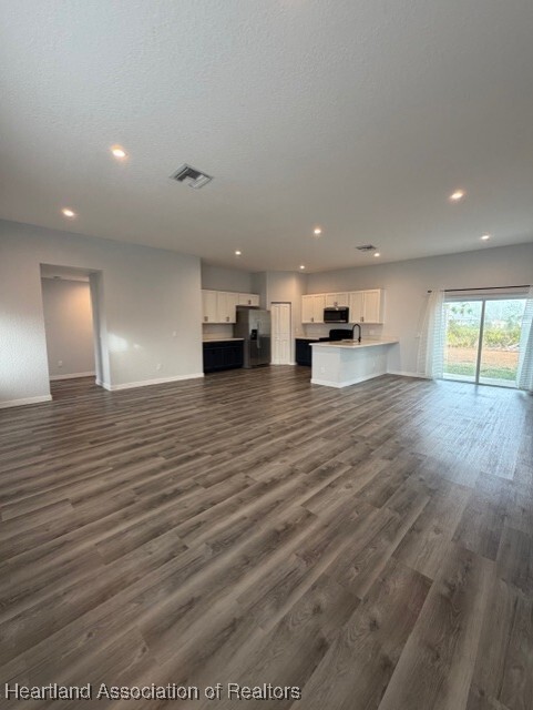 Building Photo - 73 Tobler Blvd NW