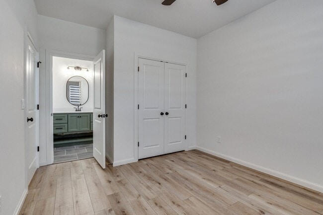 Building Photo - Welcome to Bungalow Heights! Edmond Townhome w/ Balcony, Yard & Resort Amenities