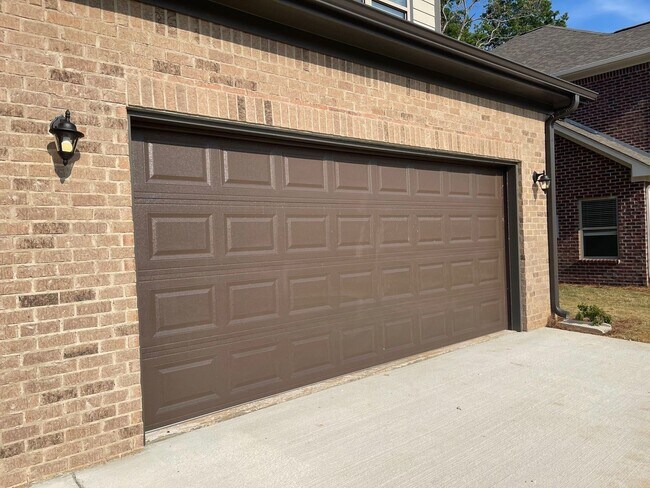 Building Photo - Home for Rent in Pinson, AL!! Available NOW!