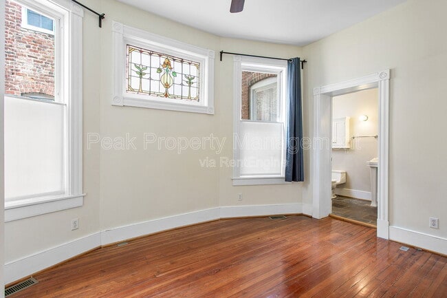 Building Photo - 2314 Floyd Ave