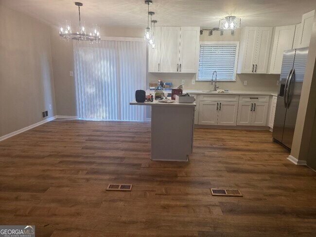 Building Photo - 3541 Santa Leta Dr