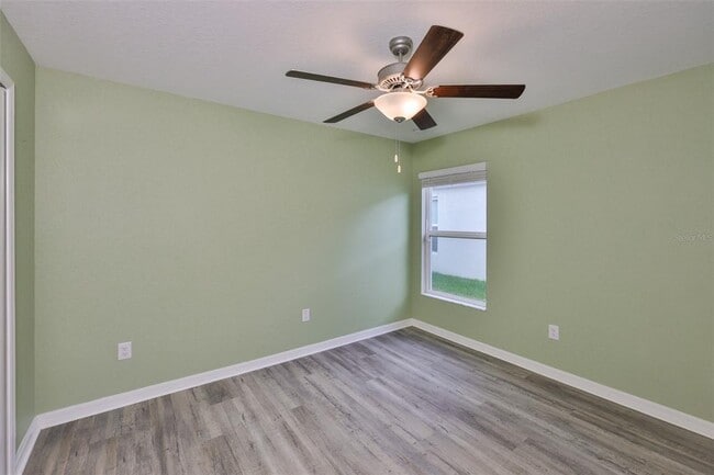 Building Photo - 15411 Miller Creek Dr