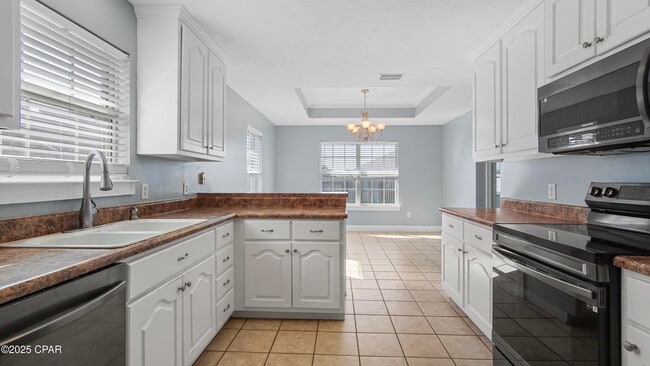 Building Photo - 4806 McCall Ln