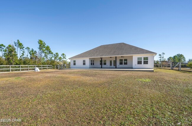 Building Photo - 742 Vista del Sol Ln