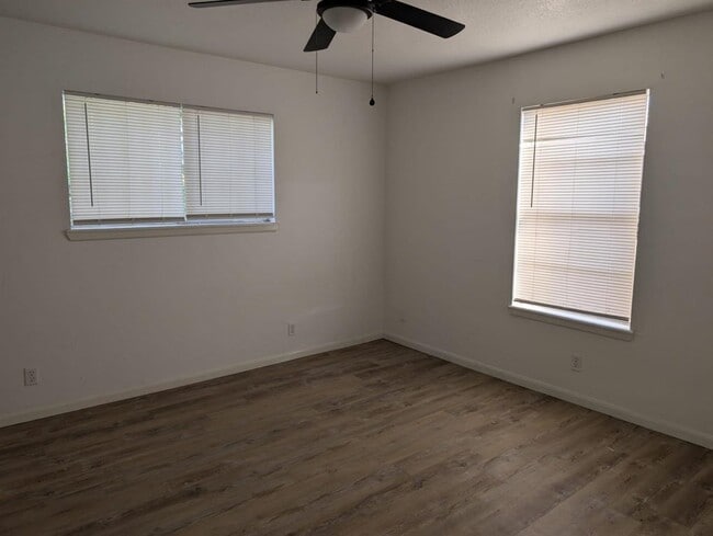 Building Photo - 4710 Pita Dr