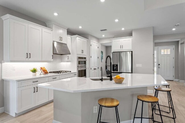Building Photo - 2612 Leafwing Ct
