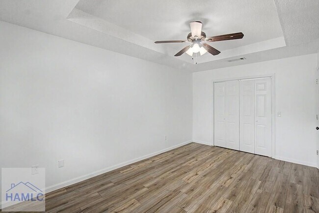 Building Photo - 219 Kevin Rd