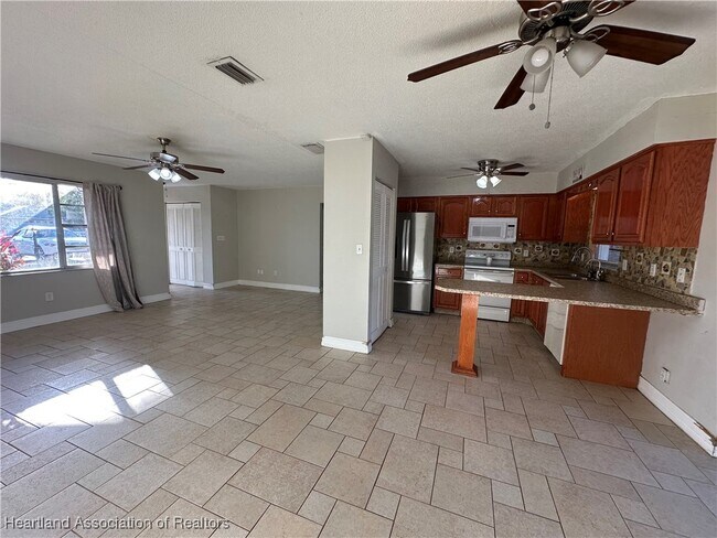 Building Photo - 3308 Valerie Blvd