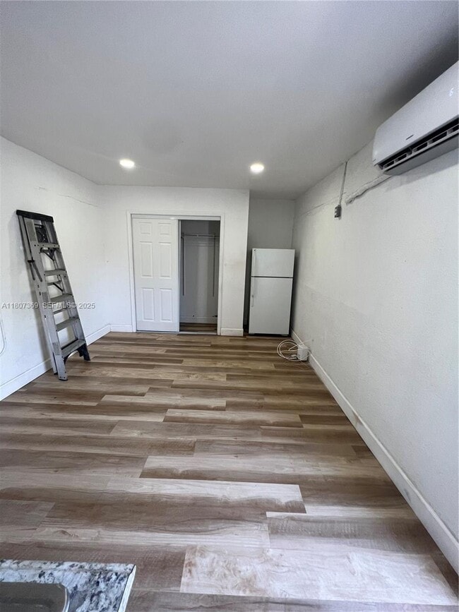 Building Photo - 410 Pennsylvania Ave