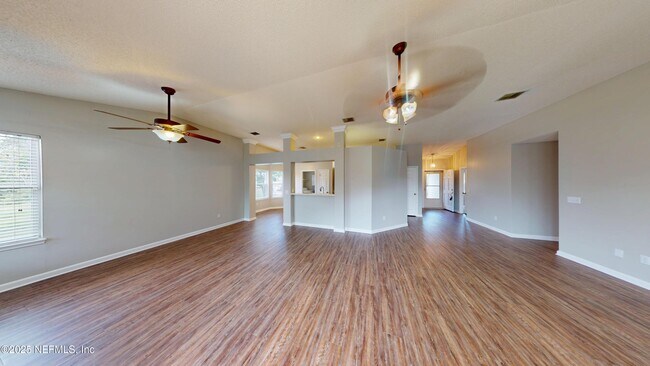 Building Photo - 236 Otterwood Ct
