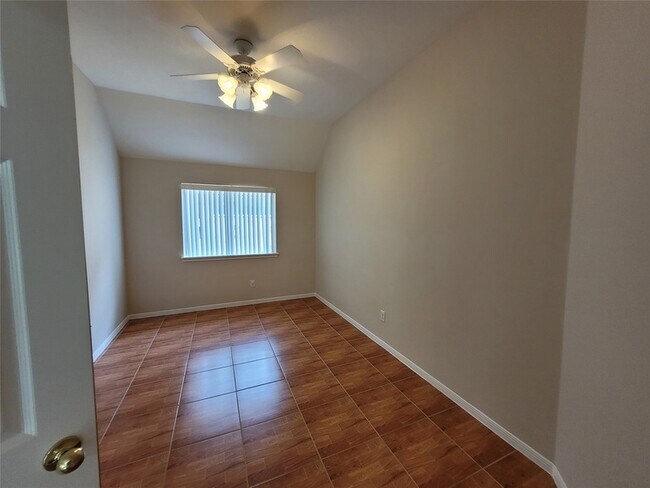 Building Photo - 15427 Truslow Point Ln