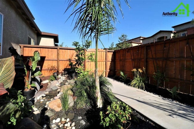 Building Photo - 671 Mission De Oro Dr