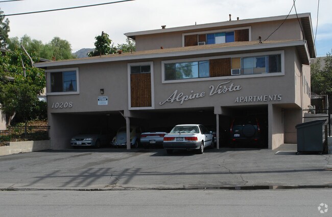 Building Photo - Tujunga Canyon Blvd, 10208-10212