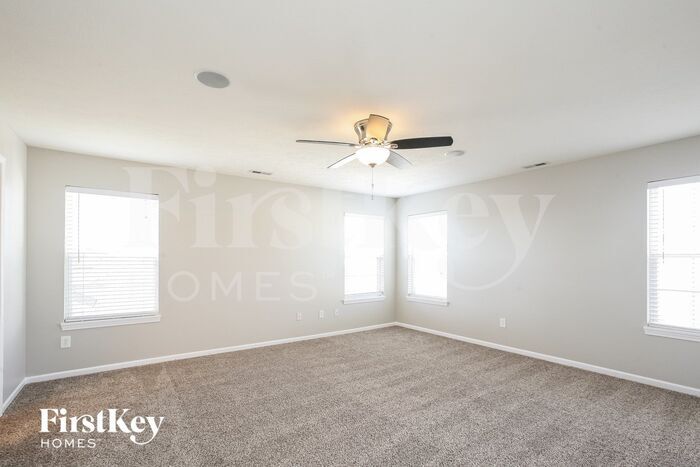Building Photo - 3526 Firethorn Drive