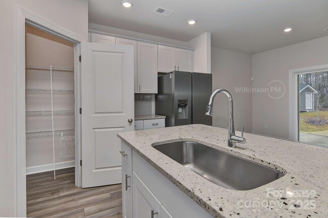 Building Photo - 4104 Armstrong Farm Dr