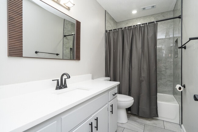 Building Photo - 2507 Winterbrook Dr
