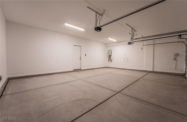 Building Photo - 7171 Bold Rock Ave