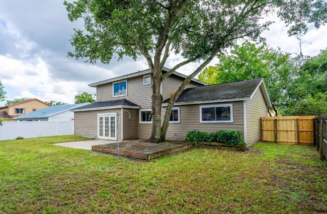 Building Photo - Minutes from UCF | Updated 4BR/3BA Home with Private Fenced Backyard