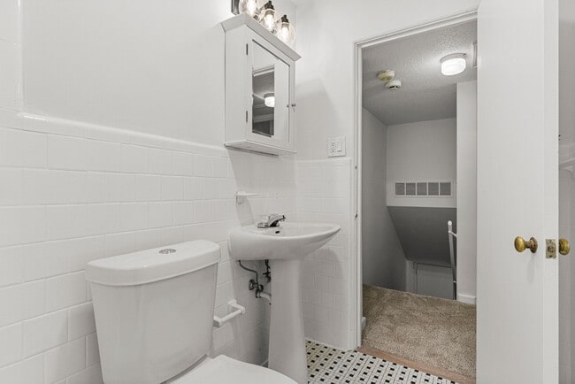 Building Photo - Riverside Condominiums