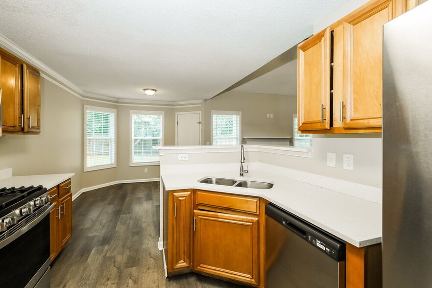 Building Photo - 11700 Flemming Ct