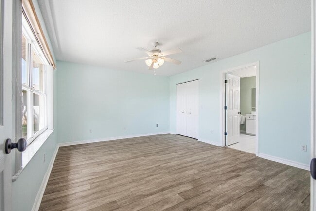 Building Photo - 3-Bedroom Rental Home in Palm Coast