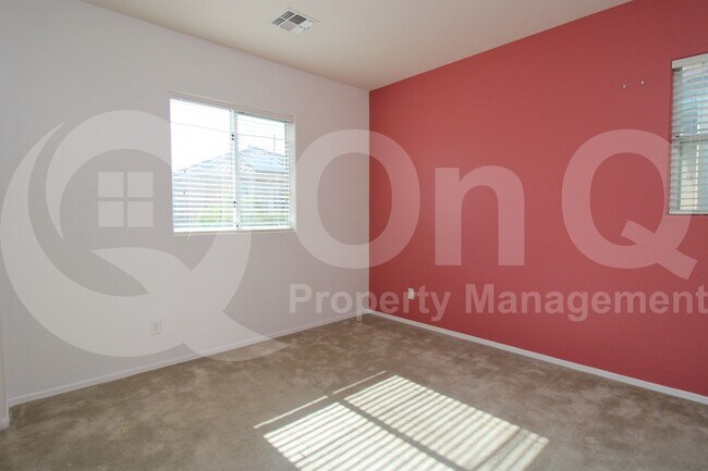 Building Photo - 9134 S Roberts Rd