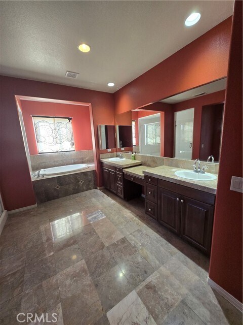 Building Photo - 16231 Yarmouth Cir