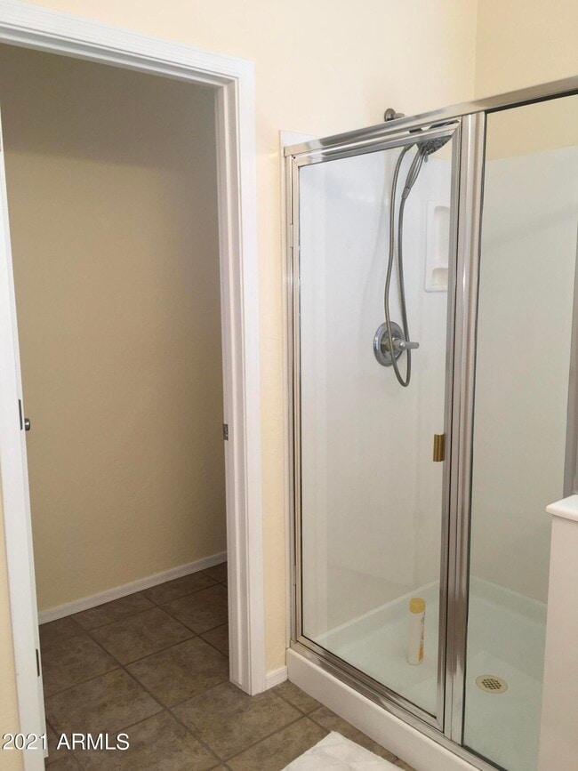 Building Photo - 2533 W Apollo Rd