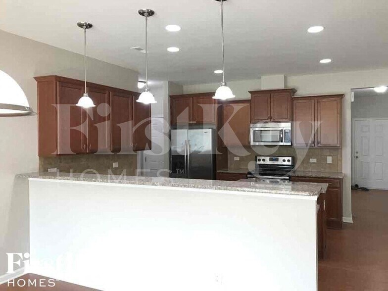 Building Photo - 15003 Cavanshire Trail