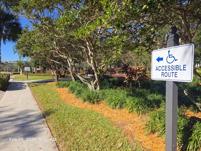 Building Photo - 2177 Montpeliar