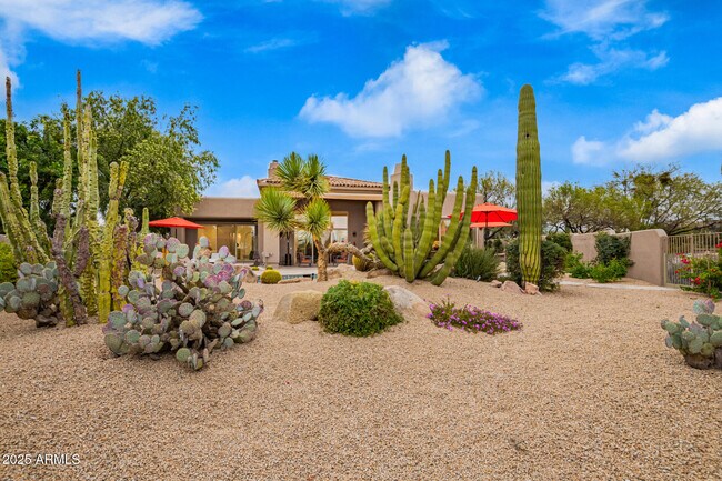 Building Photo - 7485 E Tumbleweed Dr