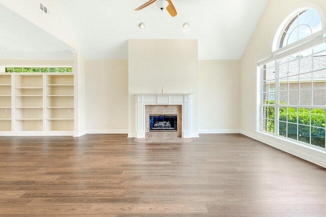 Building Photo - 4485 Turnberry Pl