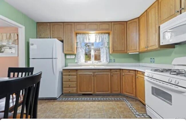 Building Photo - 304 Dunning Dr