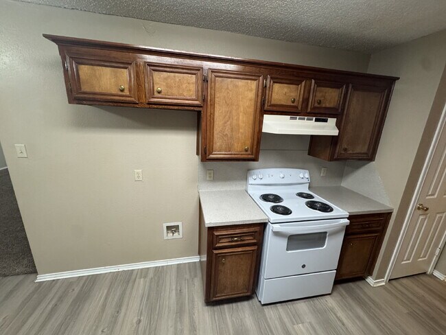 Building Photo - Beautiful House Located Near South Plains ...