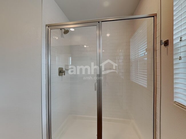 Building Photo - 15091 West 82nd Place