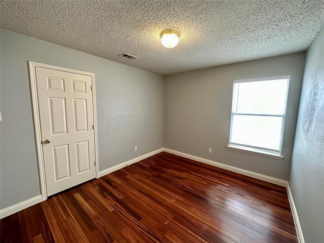 Building Photo - 3804 Aldersyde Dr