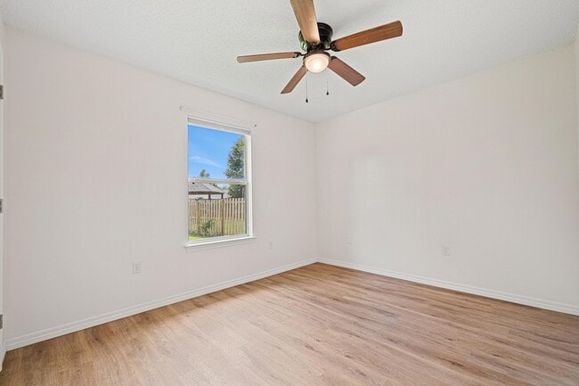 Building Photo - 8517 High School Blvd