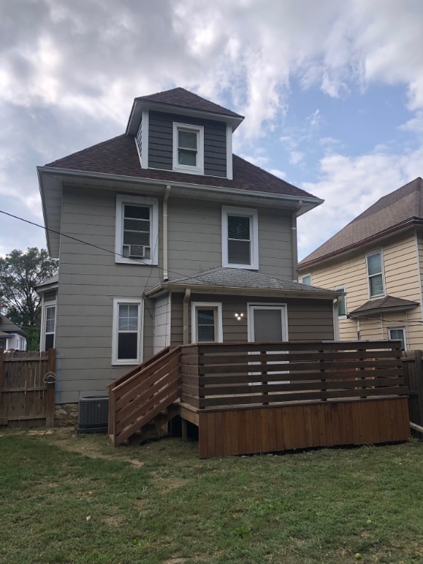 Building Photo - 319 N 19 St