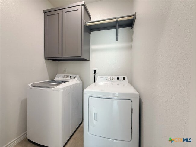 Building Photo - 207 B Riptide Dr