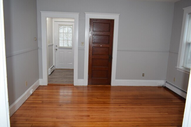 Building Photo - 12 Arthur Ave