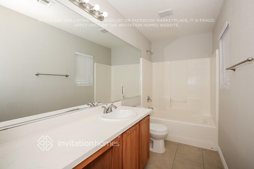 Building Photo - 6554 Coffeeville Creek Dr