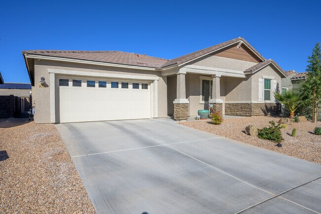 Building Photo - 9735 E Carr Peak Trl