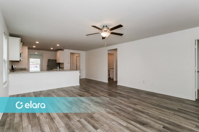 Building Photo - 18513 Allen Welch Dr