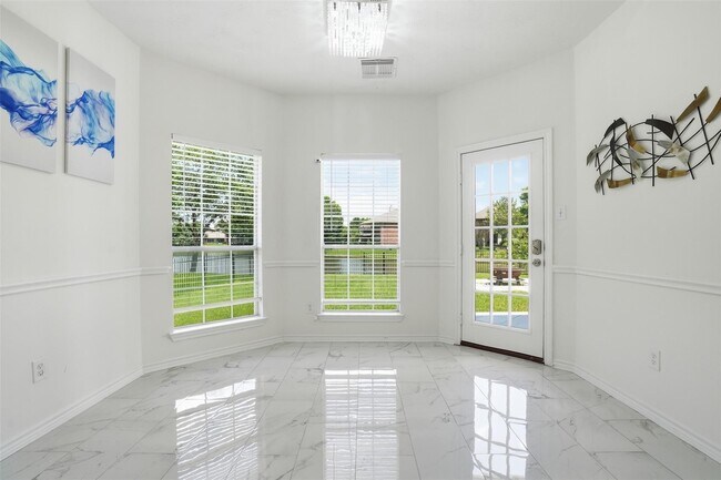 Building Photo - 10926 Wynfield Springs Dr