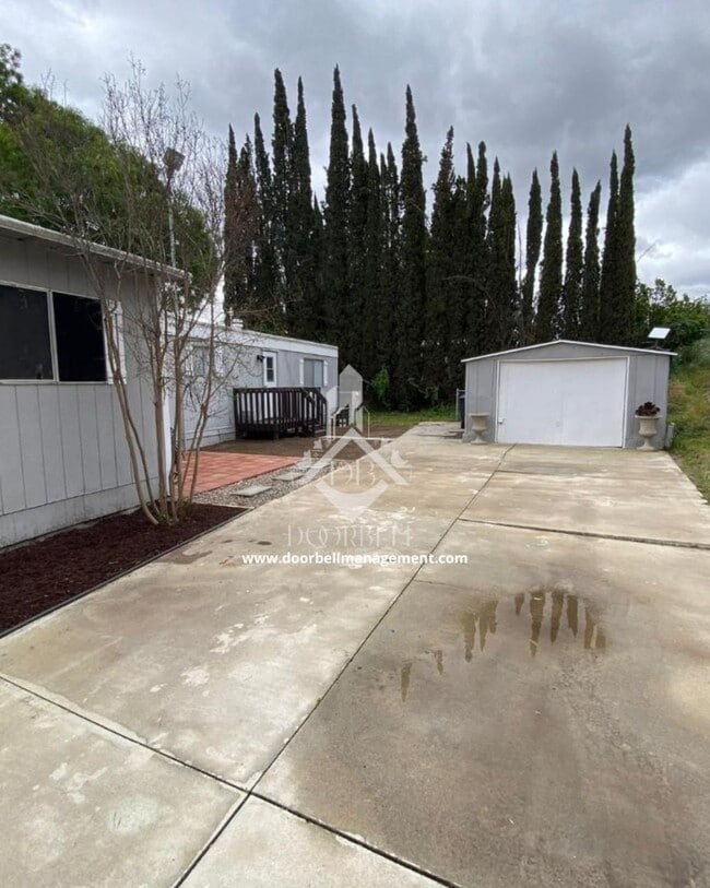 Building Photo - 21633 Monument Dr