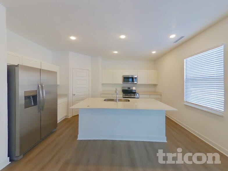 Building Photo - 11818 Moorfield Ln