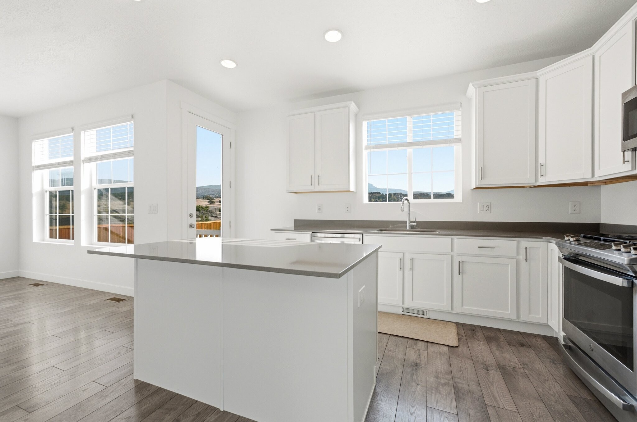 Building Photo - 2629 E Barnwood Ln